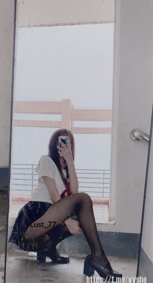 国产与自拍_4K高清在线