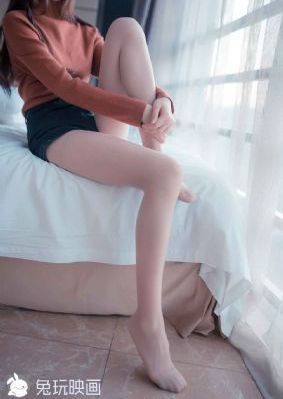 99精品国产黑色紧身裤_720免费电视剧