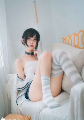 亚洲国产情侣一区二区三区_高清动漫免费观看