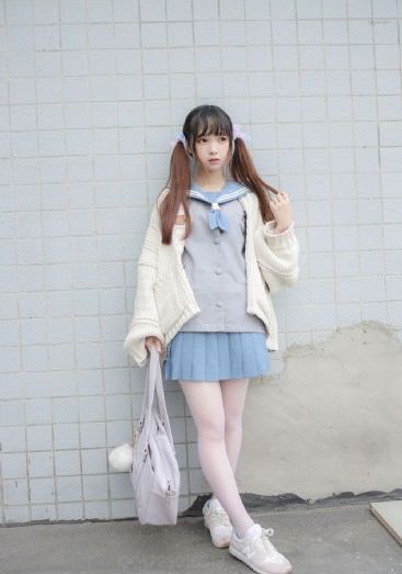 与嫂子同居的日子在线观看_4K在线视频播放
