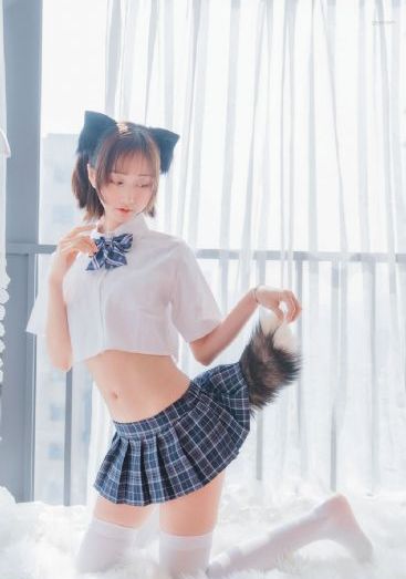 中文字幕制服丝袜有码_HD在线播放观看