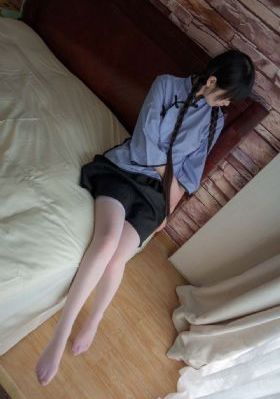 久久激情在线_BD韩语高清迅雷在线观看