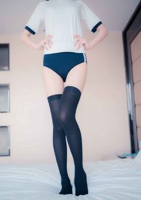 丰满大乳被躁BD在线播放_十万网红美女美酱