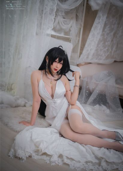 少妇在办公室啪啪呻吟软件_剧情片免费高清观看