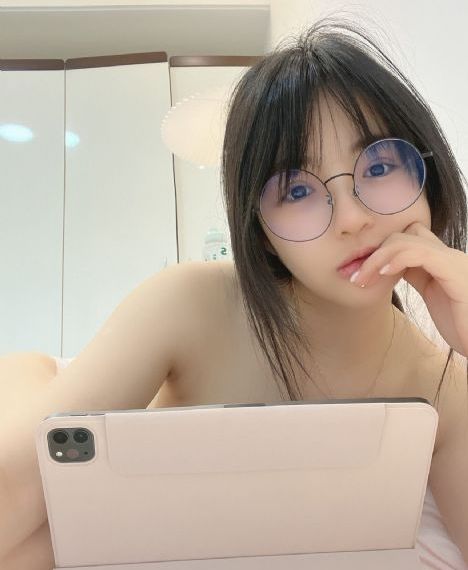 亚洲综合男男女女_剧情片手机免费观看完整