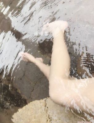 上课被同桌揉搓到高潮小说_超清高清在线