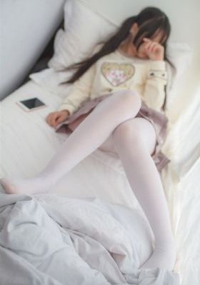 蜜桃在线一区二区三区_1080在线观看完整版