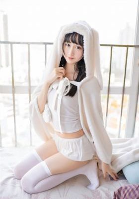 高跟黑色丝袜国产91美女紫丝_1080P全集免费观看