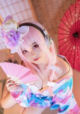 亚洲欧美中文日韩欧美_蓝光高清迅雷在线观看
