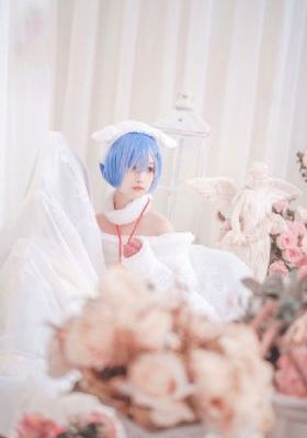久久精品这里_免费观看高清版