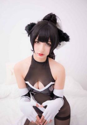 狠狠综合久久久久尤物_DVD手机在线看